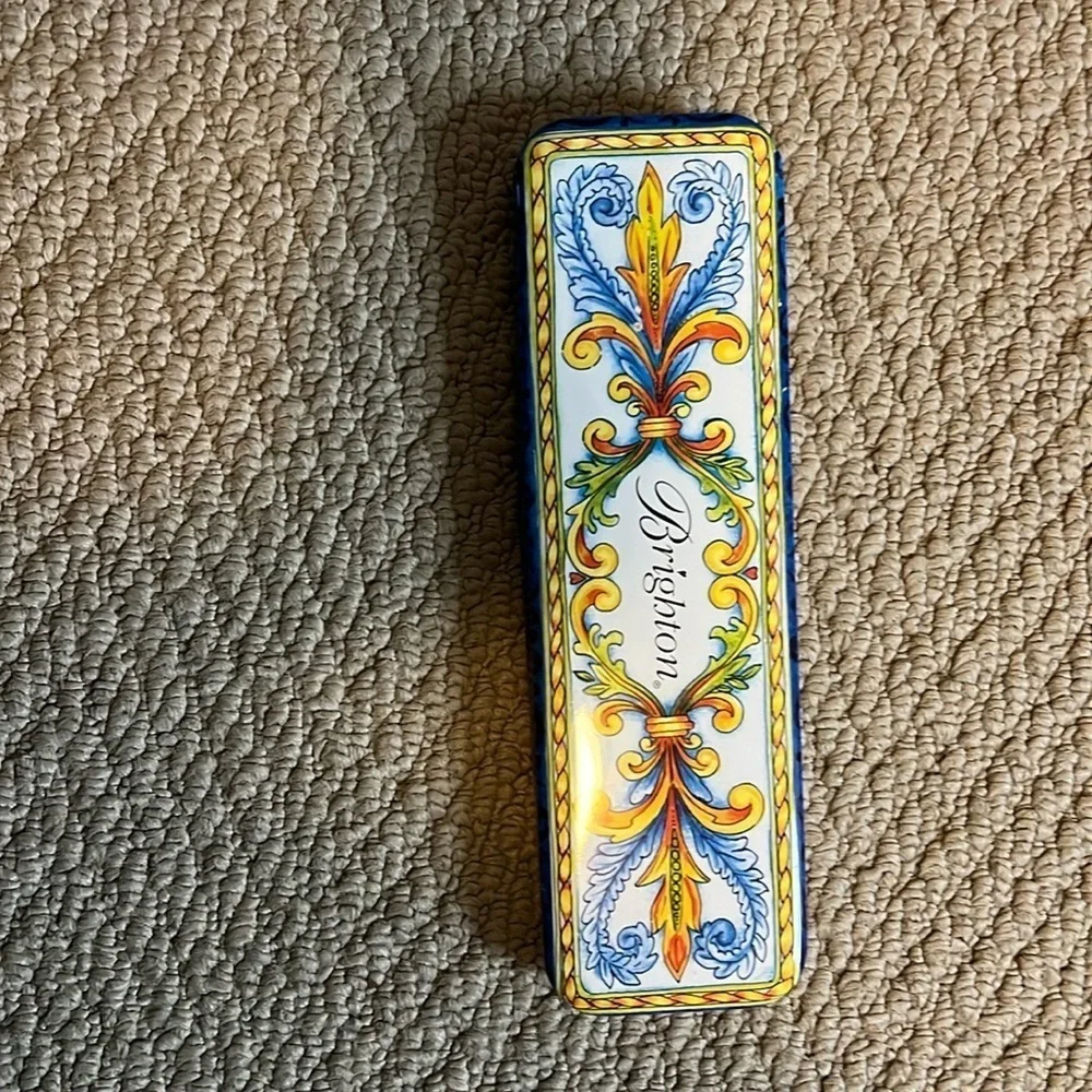 Brighton tin